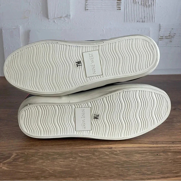 Womens Nine West Green Camo High Top Sneakers NEW‎ Size 7 and 7.5 - Picture 7 of 10